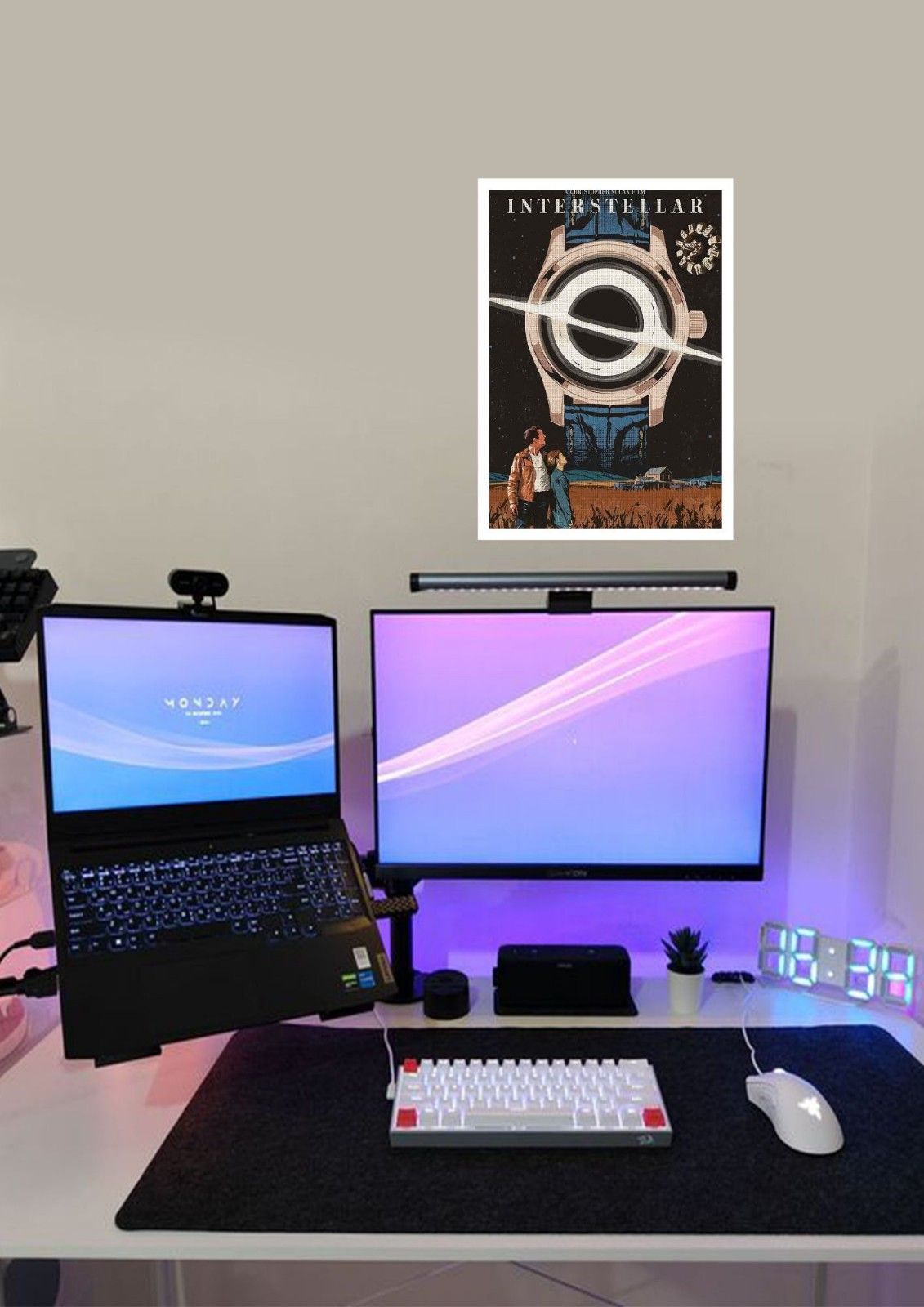 Interstellar - Alternative View 1